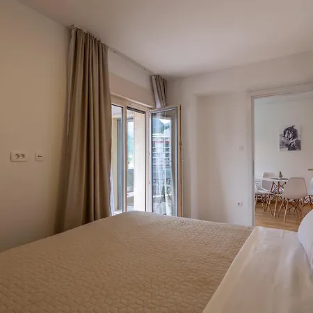 Aparthotel Luxury Seaside