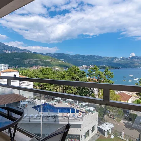 Luxury Seaside Budva